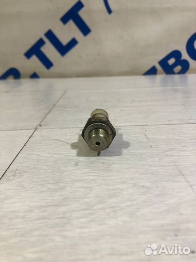 Датчик давления масла LADA vesta 1.6 мт седан