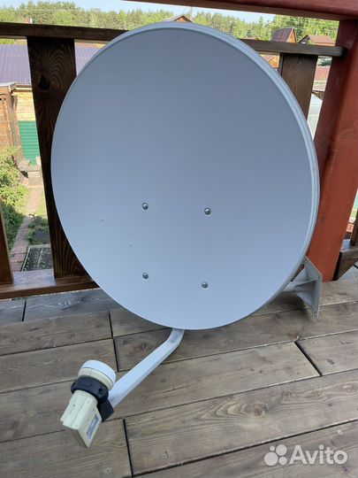 Антенна спутниковая