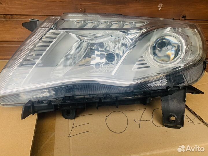 Фара geely atlas