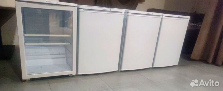 Холодильная витрина Бирюса Б - 102