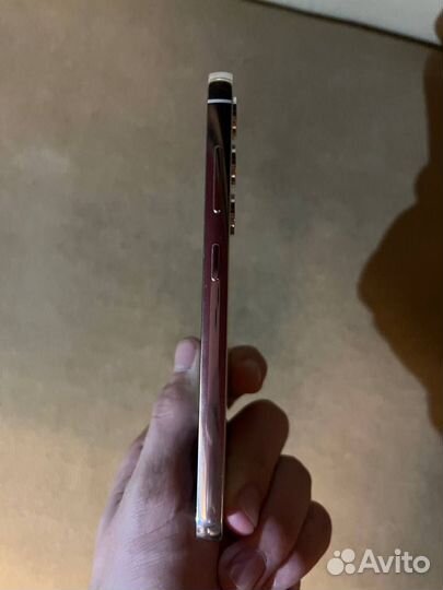 Samsung Galaxy S23, 8/256 ГБ