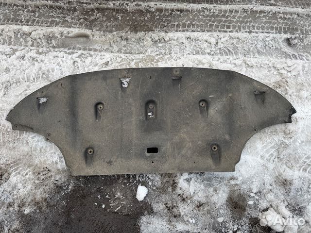 Пыльник двигателя Hyundai Genesis G80 2014 генезис