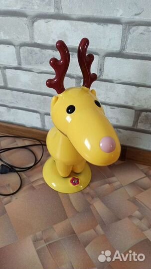 Лампа настольная