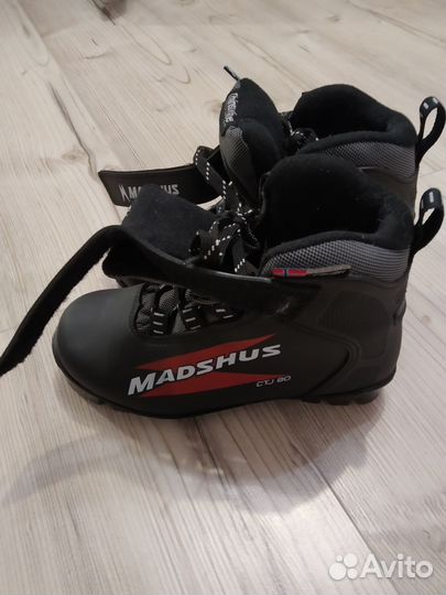 Лыжные ботинки Madshus 31-32 размер