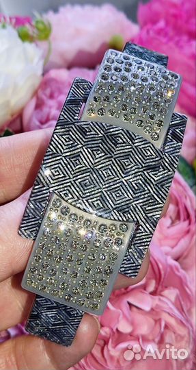 Заколка автомат для волос со стразами