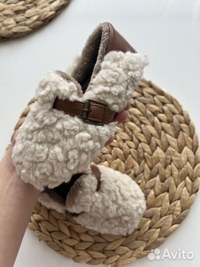 Меховые туфли для девочки