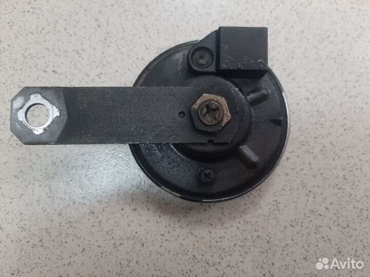 Сигнал звуковой клаксон Toyota Land Cruiser 200