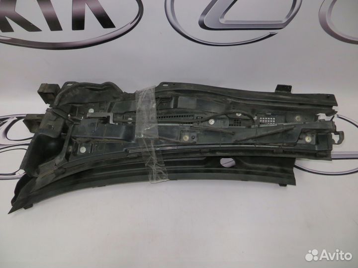 Решётка стеклоочистителя Жабо Mazda 3 BM