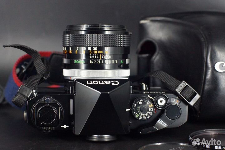 Canon F-1 + 50 1.4