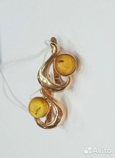 Серьги с синтетическим камнем Золото