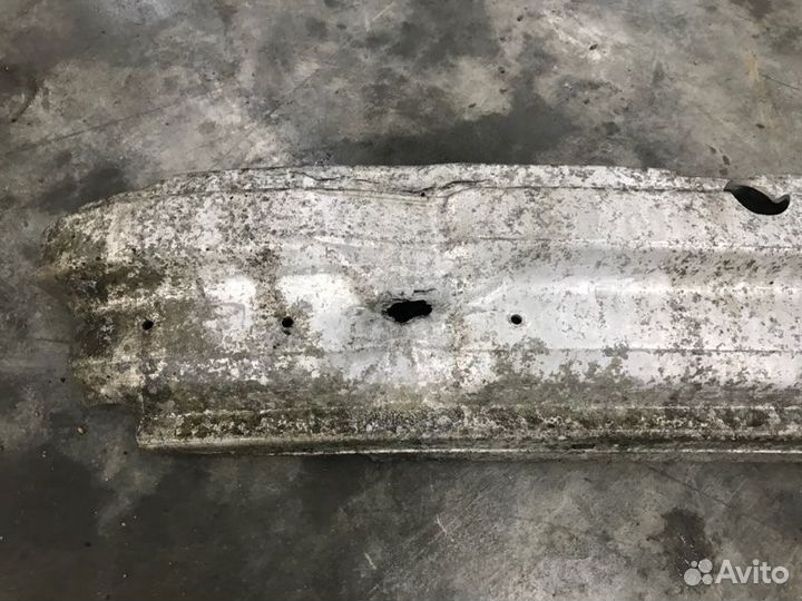 Усилитель бампера задний Bmw 5-Series E39 M52B20 1