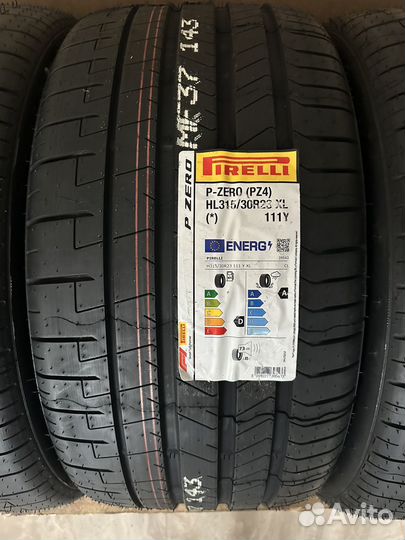 Pirelli P Zero PZ4 275/35 R23 и 315/30 R23 108Y