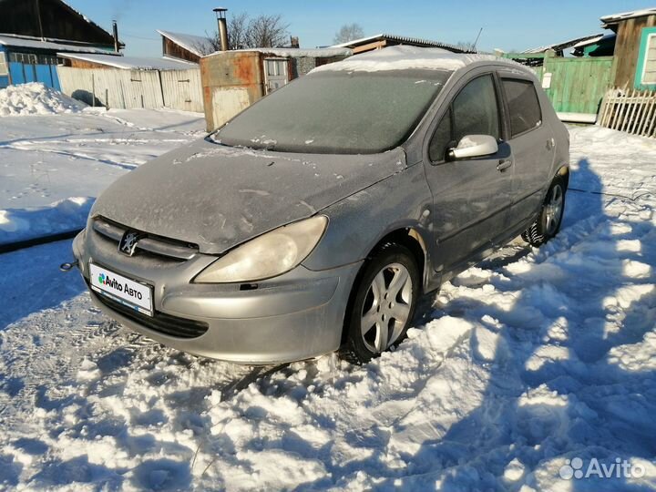Peugeot 307 1.6 AT, 2002, битый, 250 000 км