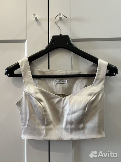 Топ атласный