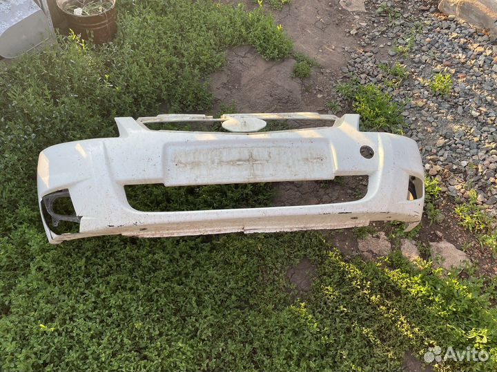 Передний бампер priora 2 белое облако