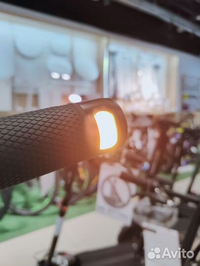 Ninebot KickScooter F2 Plus