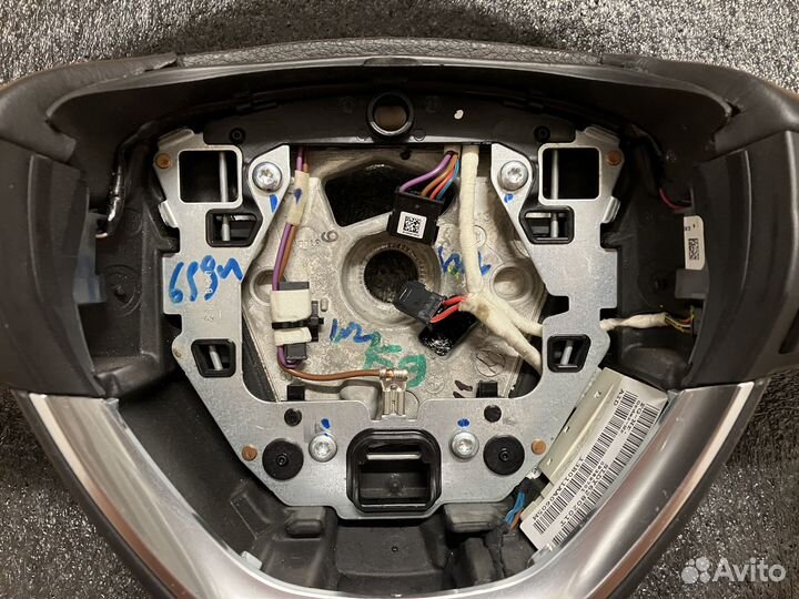 Спортивный руль с обогревом BMW 5 Series F10