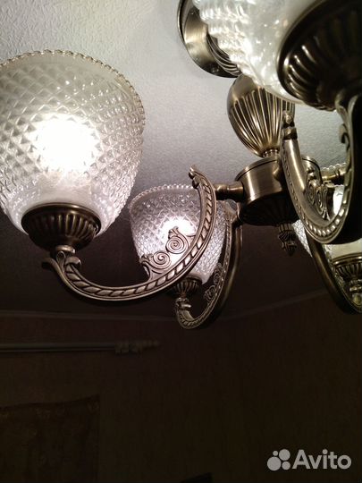 Люстра потолочная