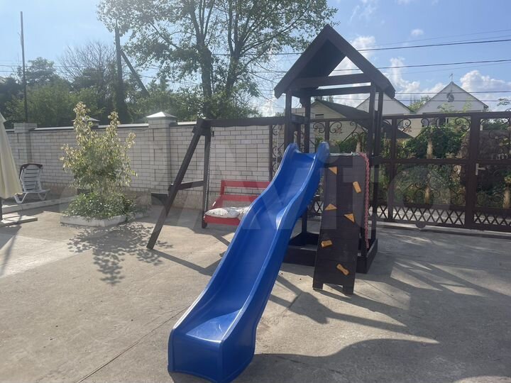 Комната 25 м², 3/3 эт.