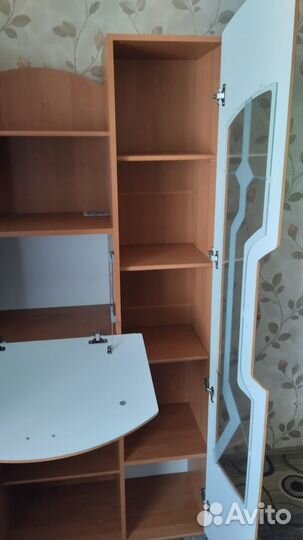 Стенка в комнату бу