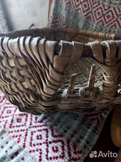 Корзина плетеная