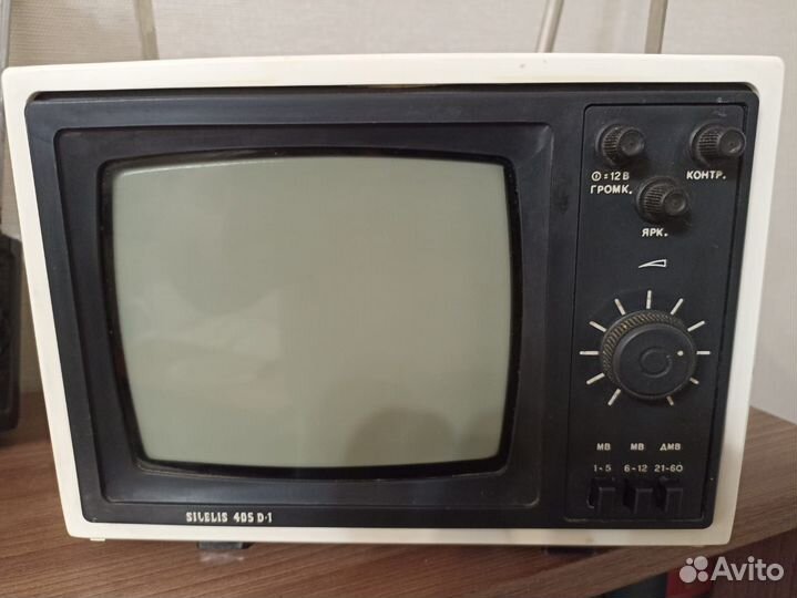 Телевизор silelis 405 D-1