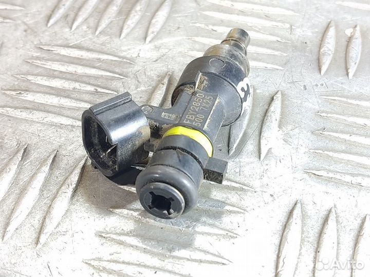 Форсунка двигателя Nissan X-trail 2007 2014