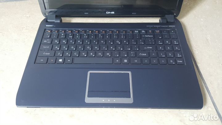 Ноутбук DNS i3