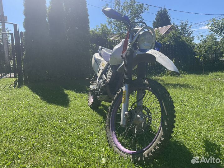 Yamaha TT-R 250 Raid