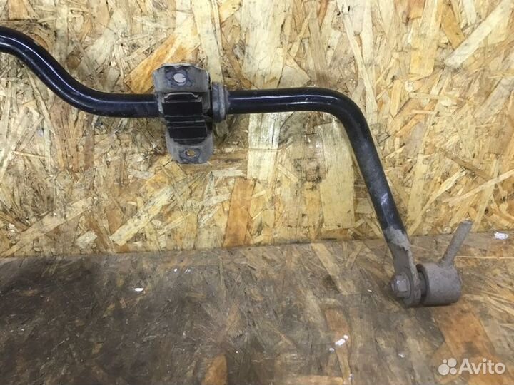 Стабилизатор поперечной устойчивости задний