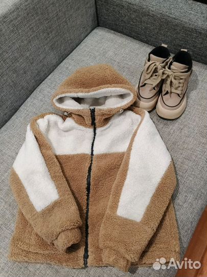 Детская одежда и обувь для девочки