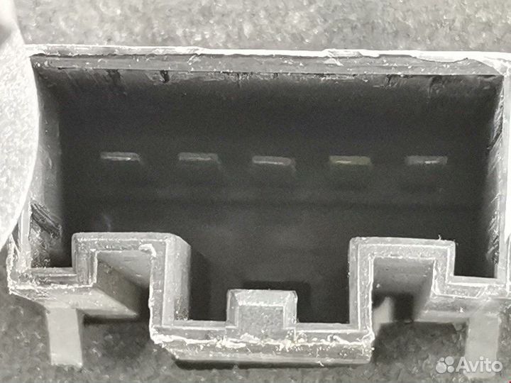 Фонарь задний для Ford Fiesta 5 1251792