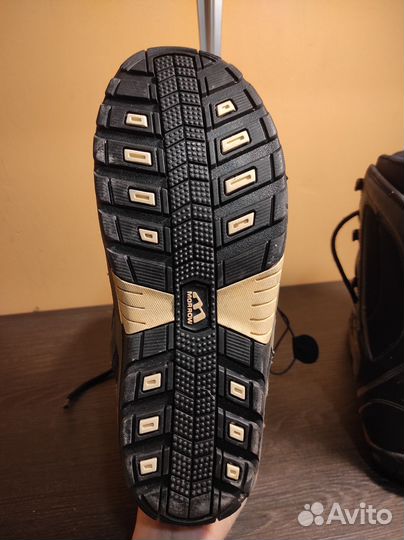 Сноубордические ботинки Morrow (р.44 евро)