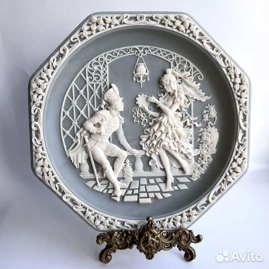 Incolay Studios. Декоративные тарелки, США