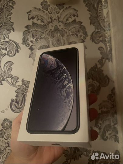 iPhone Xr, 64 ГБ