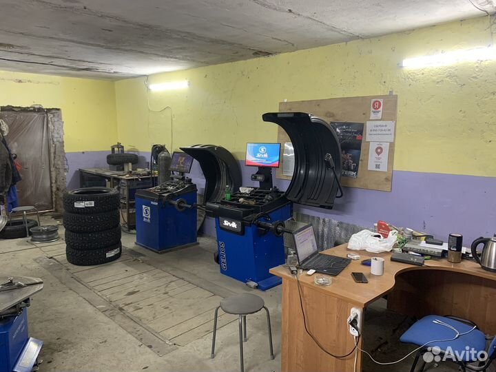Работа шиномонтажником