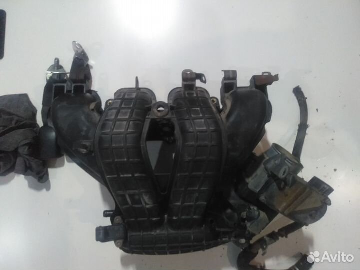 Коллектор впускной Mitsubishi Lancer 10 4b10 АКПП