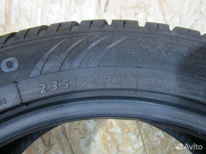 Dunlop SP Winter Sport 4D 235/50 R18