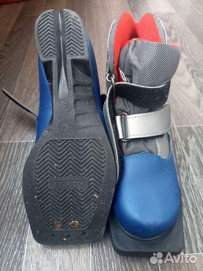 Лыжные ботинки marax