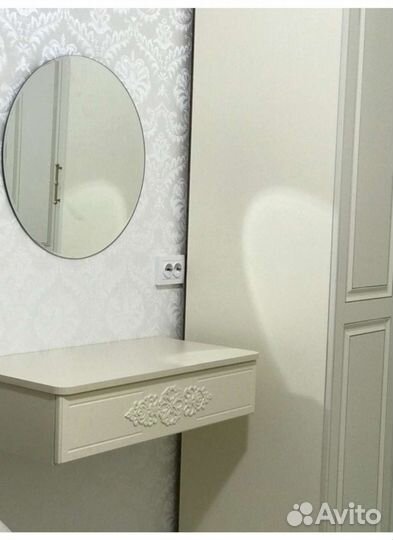 Консоль, Трельяж, Туалетный столик