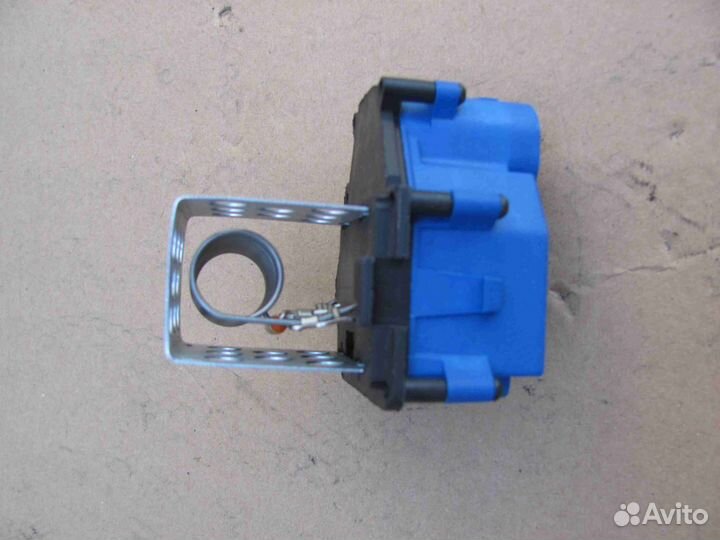 Резистор вентилятора охлаждения Peugeot 307,308