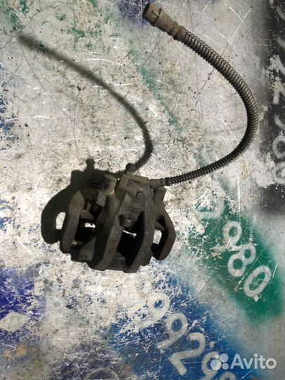 Суппорт задний левый Mercedes S-Class W221