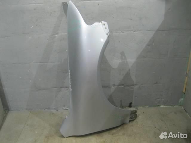 Крыло переднее правое от VW Touareg 2002-2010