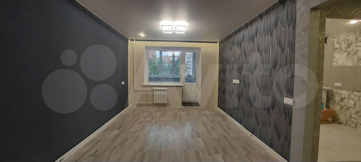 2-к. квартира, 58 м², 4/14 эт.