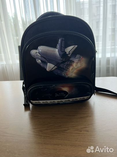 Школьный рюкзак