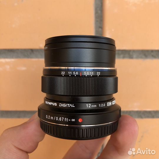 Olympus 12 2.0