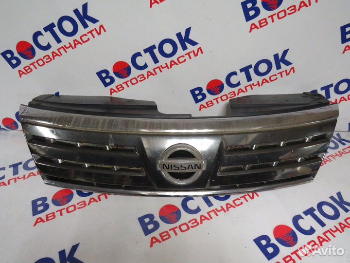 Решетка радиатора nissan serena C25