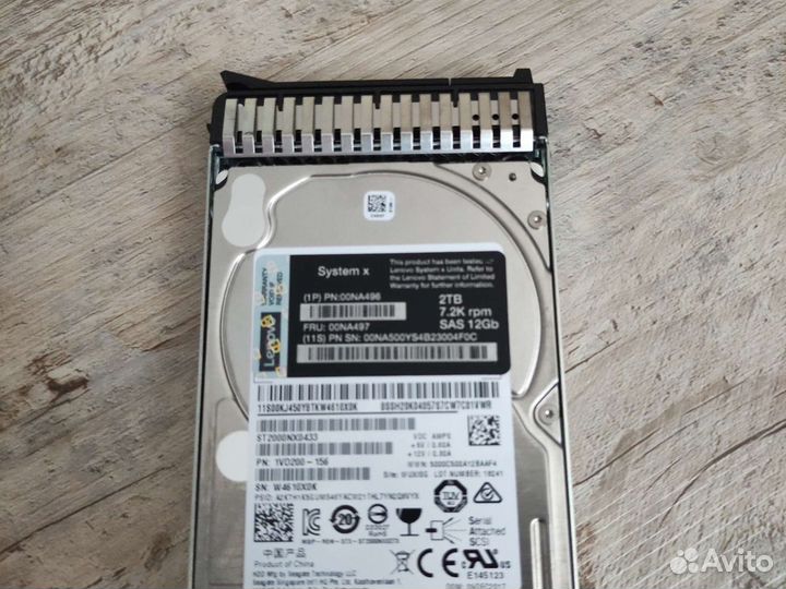 Жесткий диск SAS SATA 2.5 SFF Lenovo, HPE