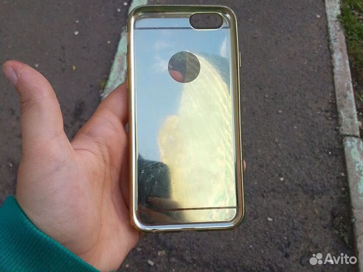 Чехол от какого то айфона