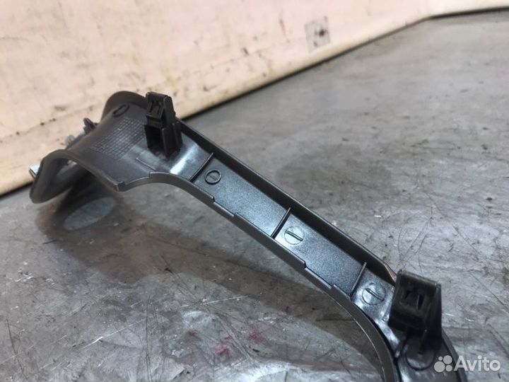 Накладка консоли кпп Chevrolet Cruze седан F16D3